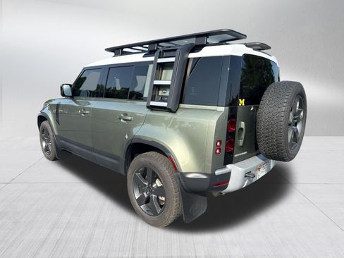 Used 2024 Land Rover Defender 110 S AWD/4WD image 3