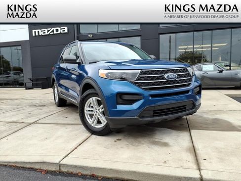 Used 2022 Ford Explorer XLT image 1