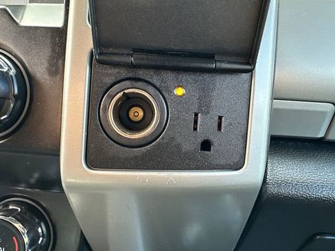 Used 2019 Ford F250 Lariat w/ Lariat Ultimate Package AWD/4WD image 46