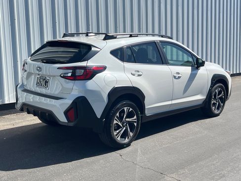 Used 2024 Subaru Crosstrek 2.0i Premium AWD/4WD image 6