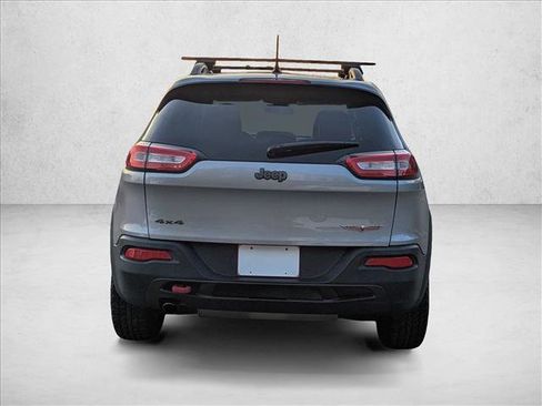 Used 2014 Jeep Cherokee Trailhawk w/ Leather Interior Group image 7