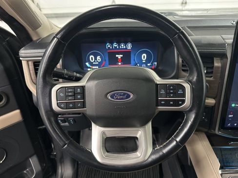 Used 2023 Ford Expedition Max Limited AWD/4WD image 13
