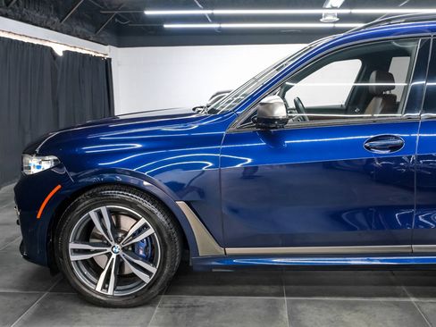 Used 2022 BMW X7 M50i w/ Executive Package image 15