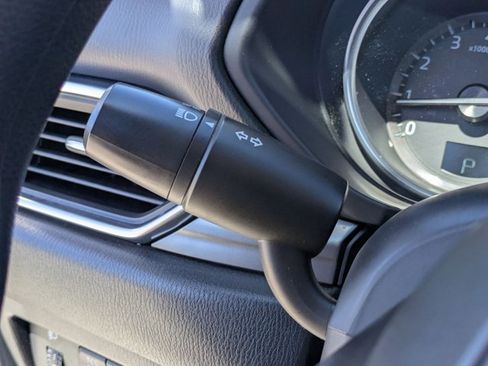 Used 2017 MAZDA CX-5 Sport image 12