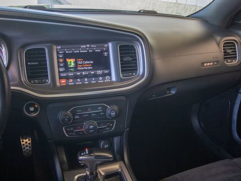 Used 2020 Dodge Charger Scat Pack w/ Dynamics Package RWD image 27