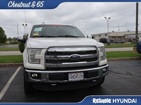 Used 2015 Ford F150 Lariat w/ Equipment Group 502A Luxury image 5