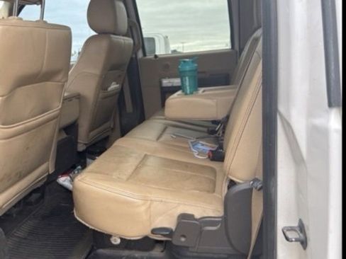 Used 2012 Ford F350 Lariat w/ Lariat Interior Pkg image 10