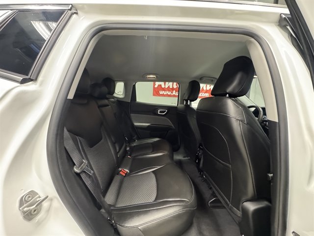 Used 2022 Jeep Compass Latitude w/ Convenience Group AWD/4WD image 15