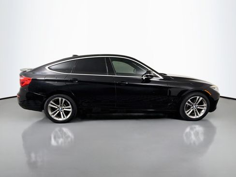 Used 2018 BMW 330i Gran Turismo xDrive AWD/4WD image 11