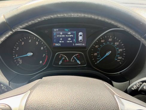 Used 2014 Ford Focus SE w/ Equipment Group 201A FWD image 35