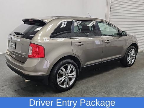 Used 2013 Ford Edge Limited w/ Driver Entry Pkg FWD image 10