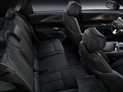 New 2026 Cadillac Lyriq V w/ LPO, Floor Liner Package AWD/4WD image 35