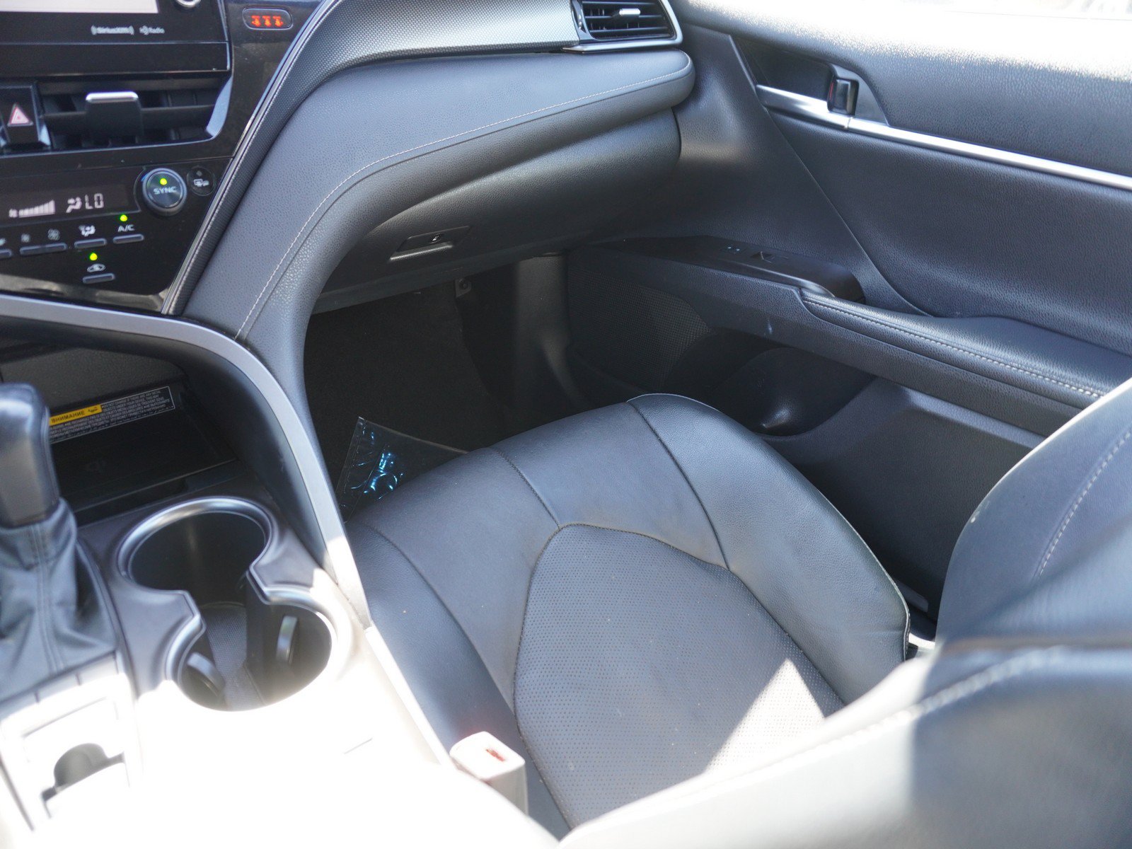 Used 2021 Toyota Camry XSE AWD/4WD image 17