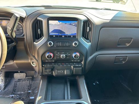 Used 2022 GMC Sierra 1500 Denali image 21