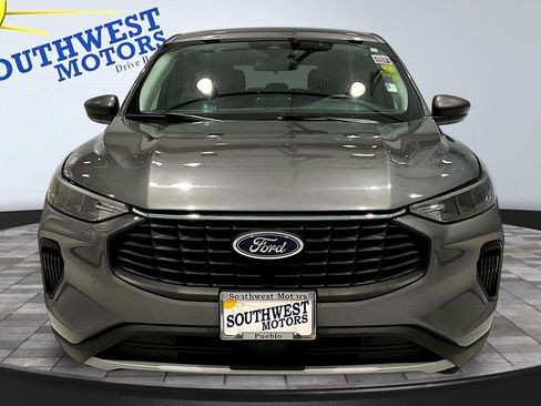 Used 2025 Ford Escape Active image 2