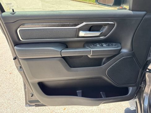 Used 2022 RAM 1500 Big Horn AWD/4WD image 13