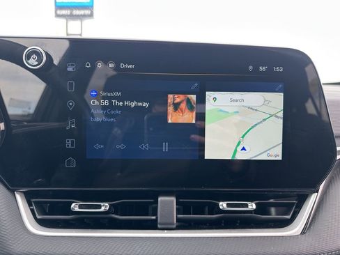 Used 2025 Chevrolet Equinox LT image 9