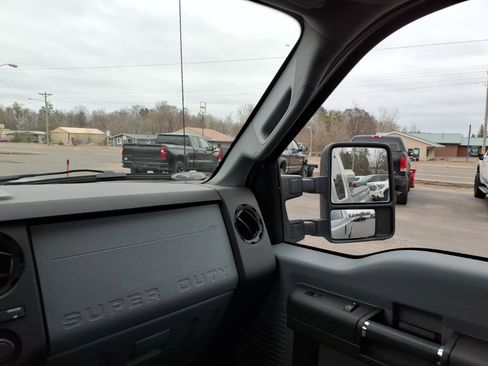 Used 2011 Ford F250 XL image 21