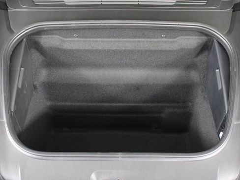 New 2026 Porsche 911 Targa 4S image 18