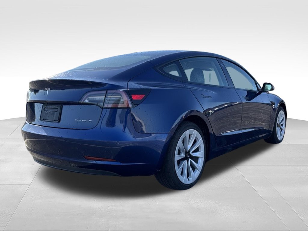 Used 2022 Tesla Model 3 Long Range AWD/4WD image 6