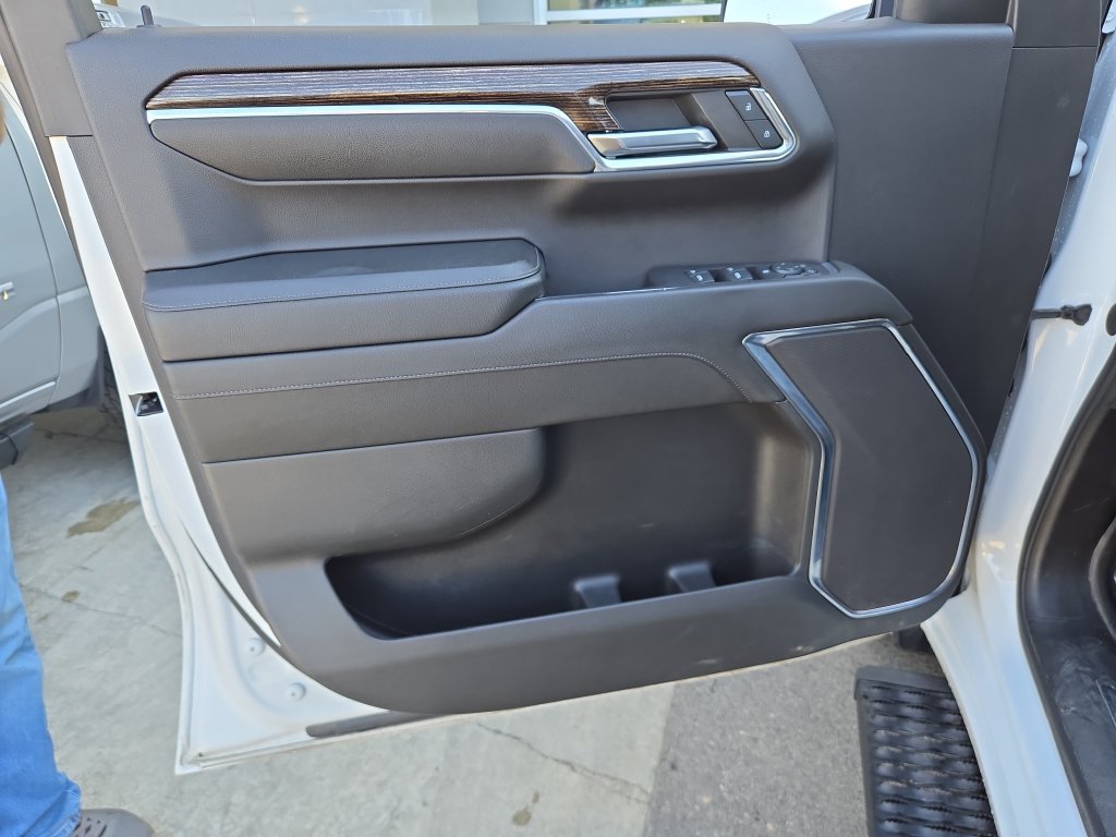 Used 2023 GMC Sierra 1500 Elevation AWD/4WD image 12