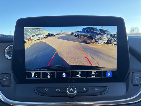 Used 2023 Chevrolet Blazer LT w/ Sound & Technology Package image 10