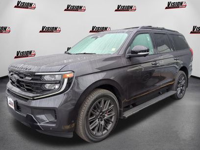 Used 2025 Ford Expedition Platinum w/ Stealth Performance Package