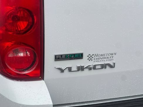 Used 2010 GMC Yukon SLT image 23