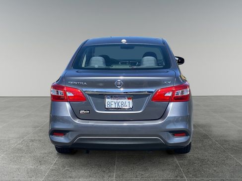 Used 2018 Nissan Sentra SV FWD image 4