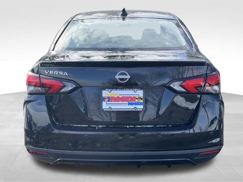 New 2025 Nissan Versa SR w/ Trunk Package image 4