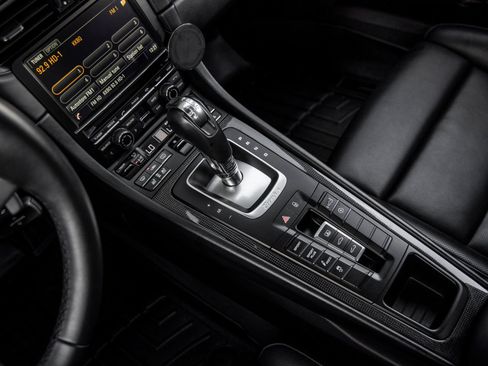 Certified 2015 Porsche 911 Turbo S AWD/4WD image 30