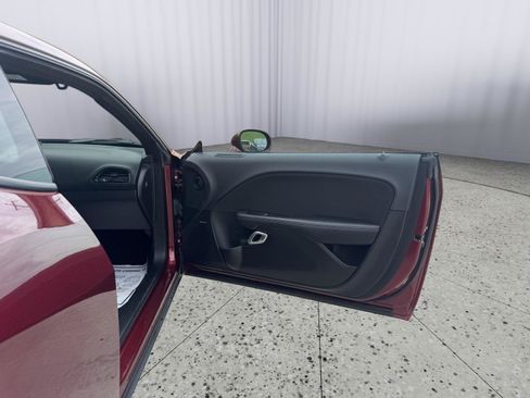 Used 2023 Dodge Challenger R/T RWD image 29