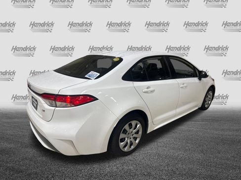 Used 2022 Toyota Corolla LE FWD image 41