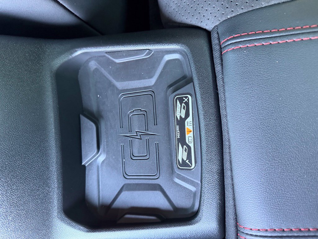 Used 2023 Chevrolet Camaro ZL1 RWD image 22
