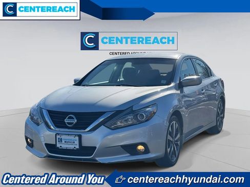 Used 2017 Nissan Altima 2.5 SR image 1