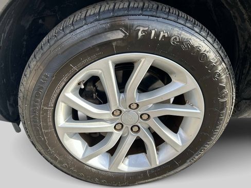 Used 2016 Land Rover Discovery Sport HSE image 9