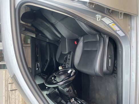 Used 2022 Honda Civic Touring image 7