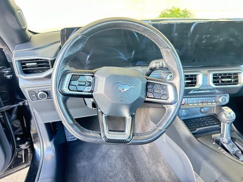 Used 2024 Ford Mustang Premium image 28