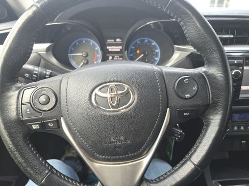 Used 2015 Toyota Corolla L image 14