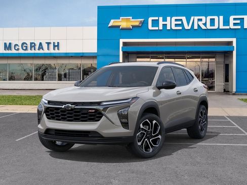 New 2026 Chevrolet Trax RS w/ Driver Confidence Package FWD image 7