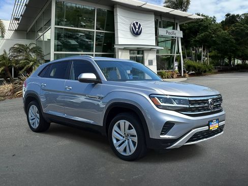 Used 2022 Volkswagen Atlas Cross Sport SE AWD/4WD image 3