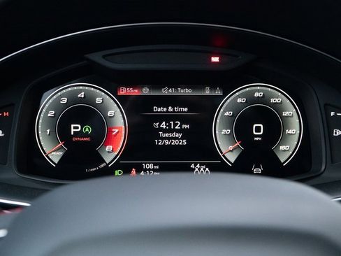 New 2025 Audi SQ8 Prestige image 11