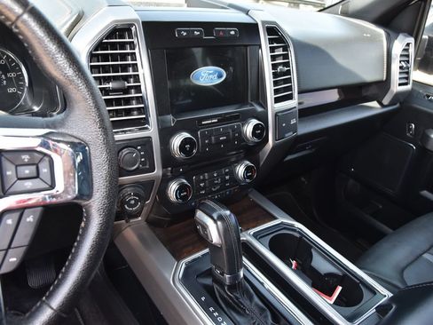 Used 2016 Ford F150 Platinum w/ Equipment Group 701A Luxury AWD/4WD image 10