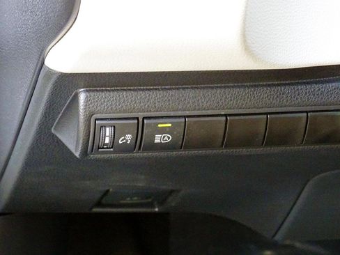Used 2023 Toyota Corolla LE FWD image 24