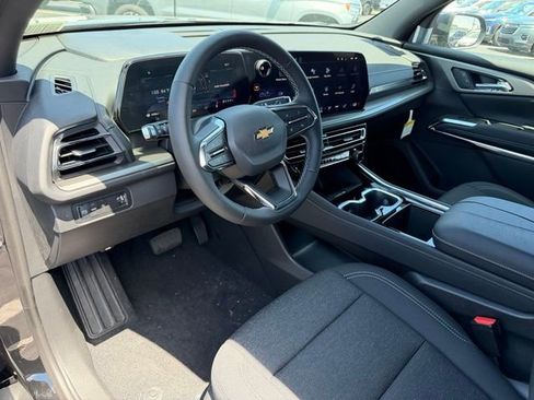 New 2026 Chevrolet Traverse LT w/ Driver Confidence Package FWD image 20