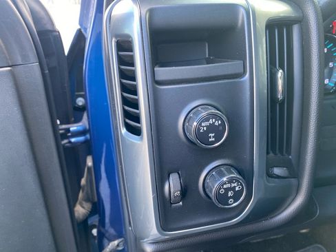 Used 2017 Chevrolet Silverado 1500 LT w/ All Star Edition image 11