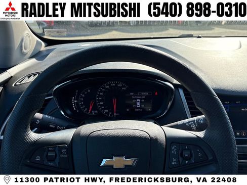 Used 2020 Chevrolet Trax LS w/ Tint and Cruise Package FWD image 6