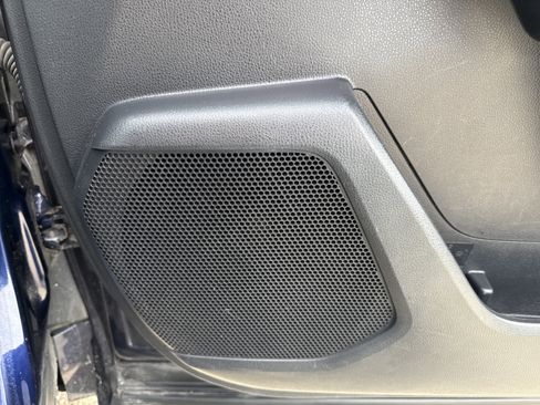 Used 2022 Toyota Highlander XLE image 31