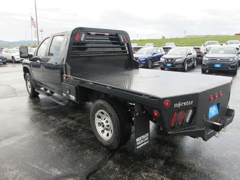 Used 2024 Chevrolet Silverado 3500 W/T w/ WT Convenience Package image 3