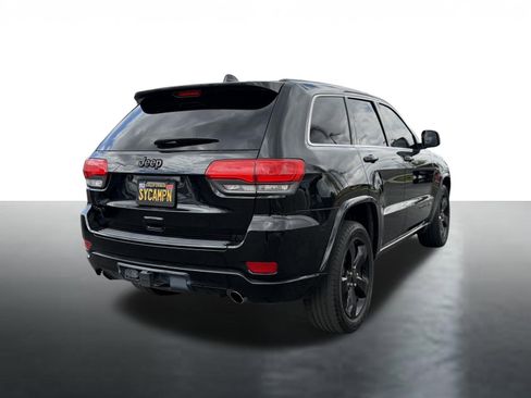 Used 2014 Jeep Grand Cherokee Altitude AWD/4WD image 7